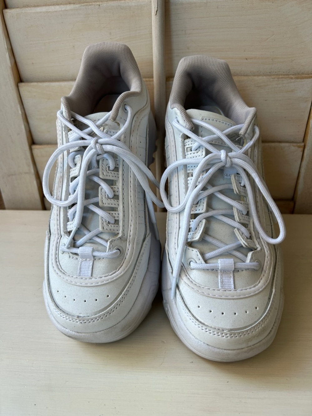 Avia White leather women’s size 7.5